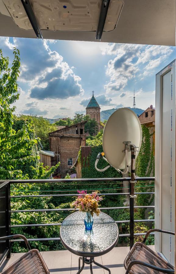 Constant Tbilisi Hotel Exterior photo